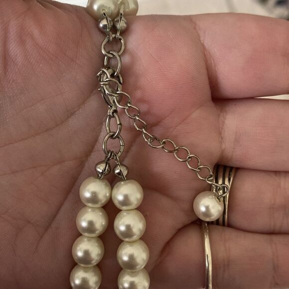 Vintage Double Strand Of Faux Pearls - Picture 2 of 2
